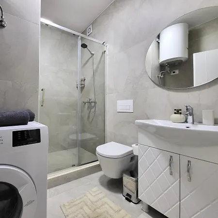 Privacy Comfortable Hospitality 1 شقة